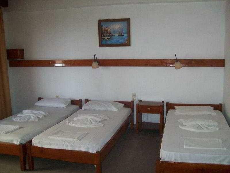 Kato Stalos Beach Exterior photo